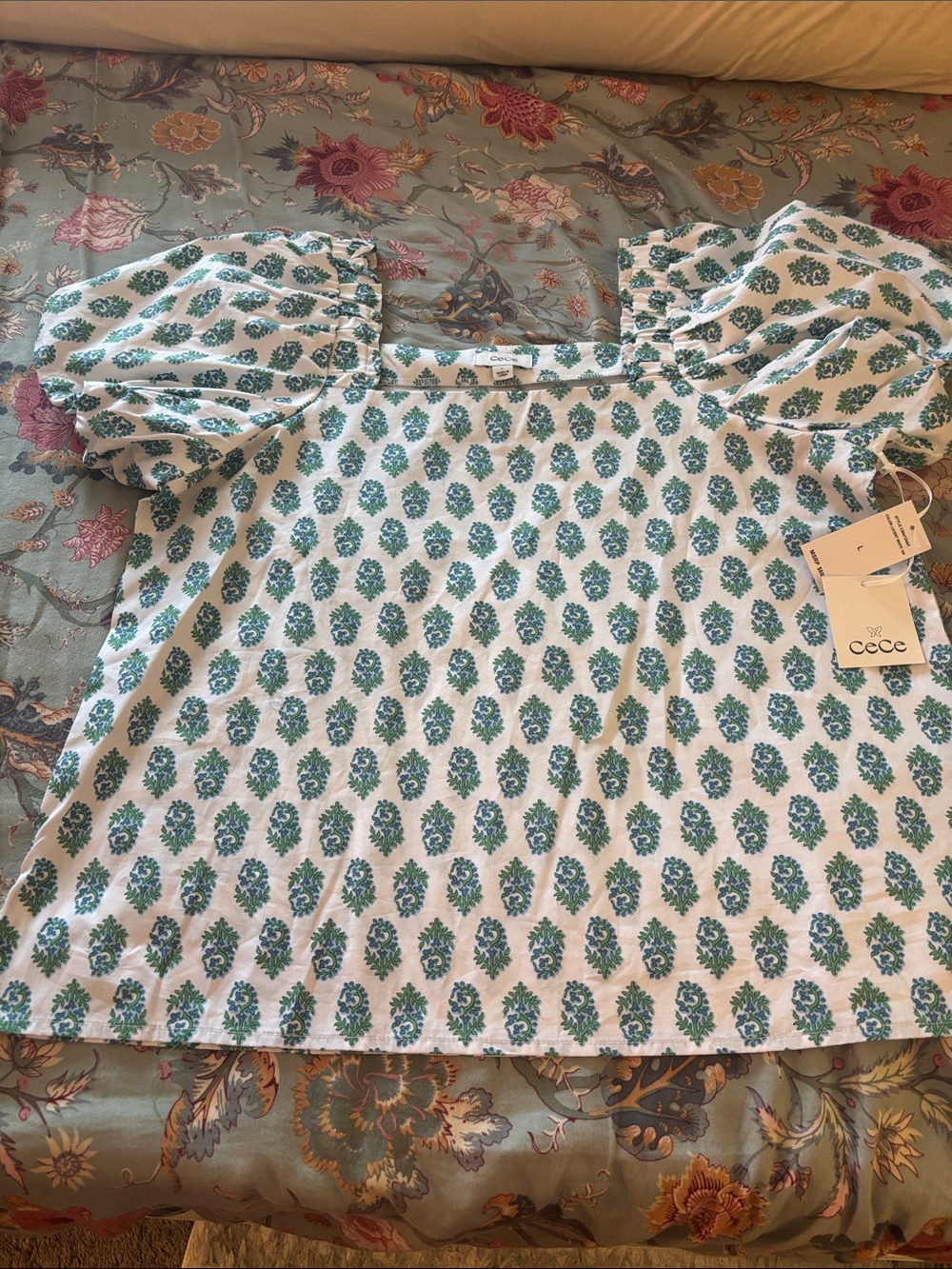 CeCe White Square-Neck Puff-Sleeve Top with Green Motif